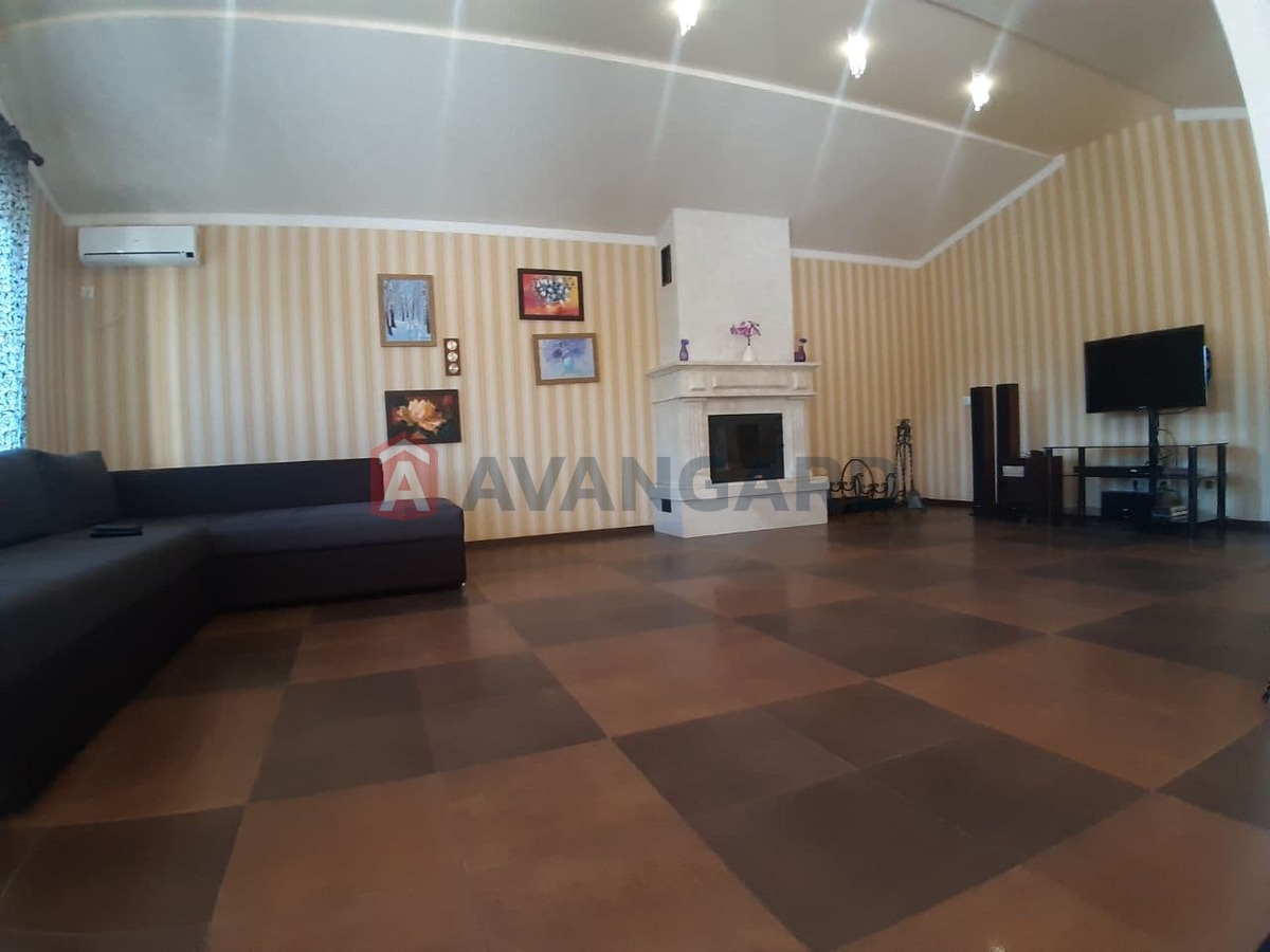 �������, 228 ��.�. ���� 4