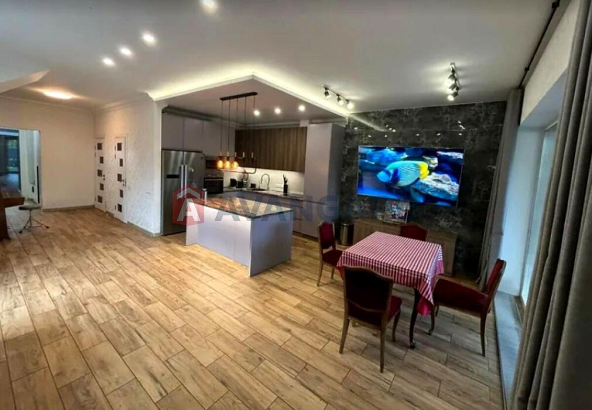 ��������, 165 ��.�. ���� 3