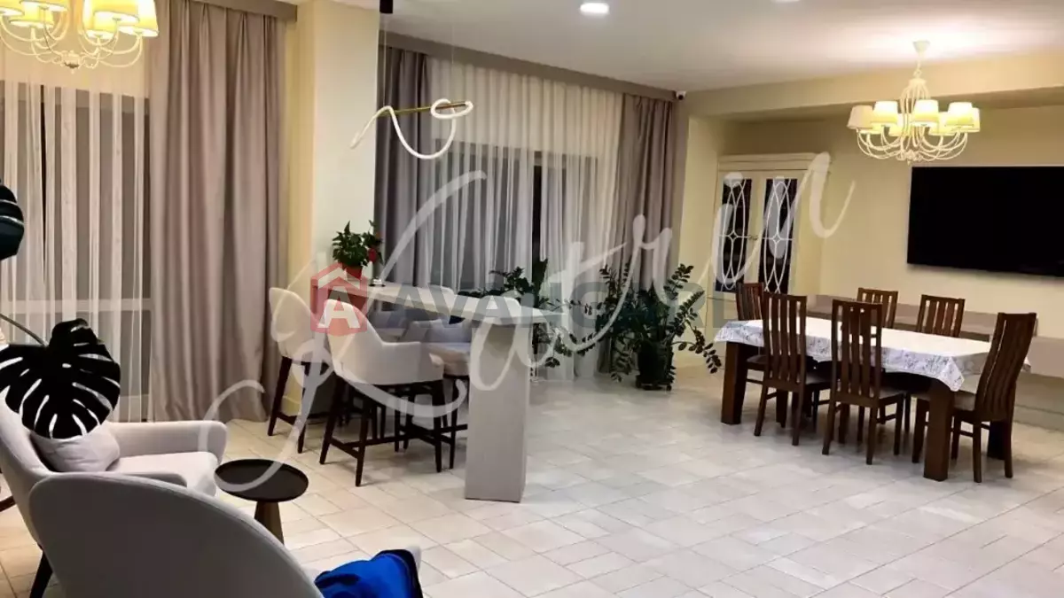 ���, 800 ��.�. ���� 23