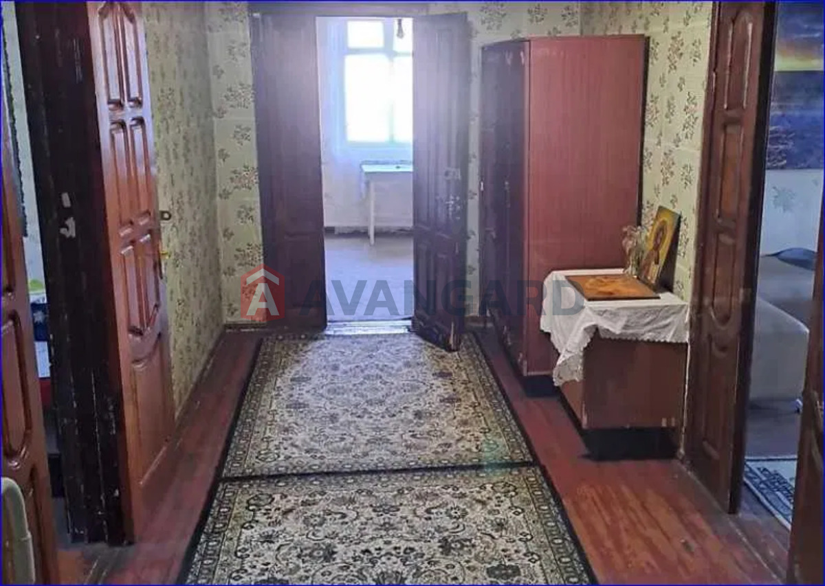 �������, 114 ��.�. ���� 7