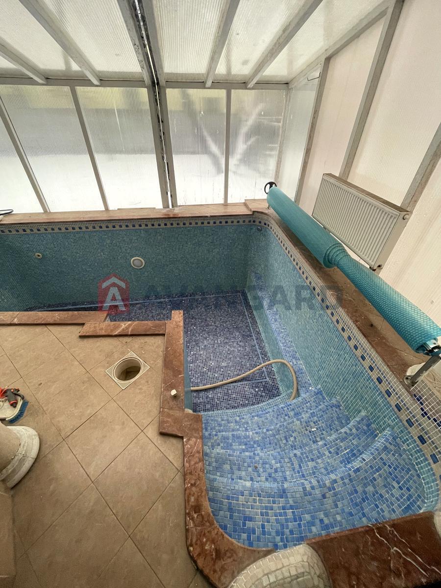 �������, 300 ��.�. ���� 19