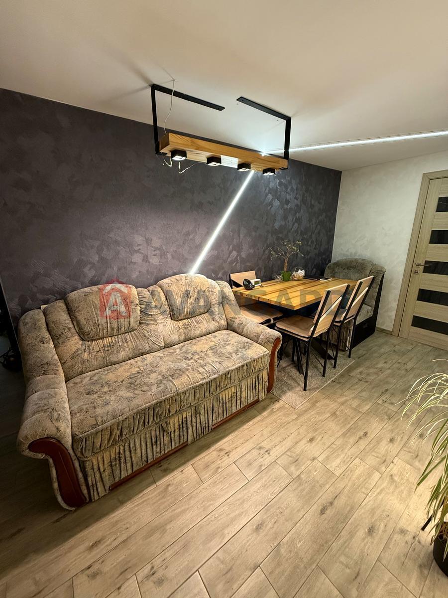 ������� �������, 55 ��.�. ���� 19