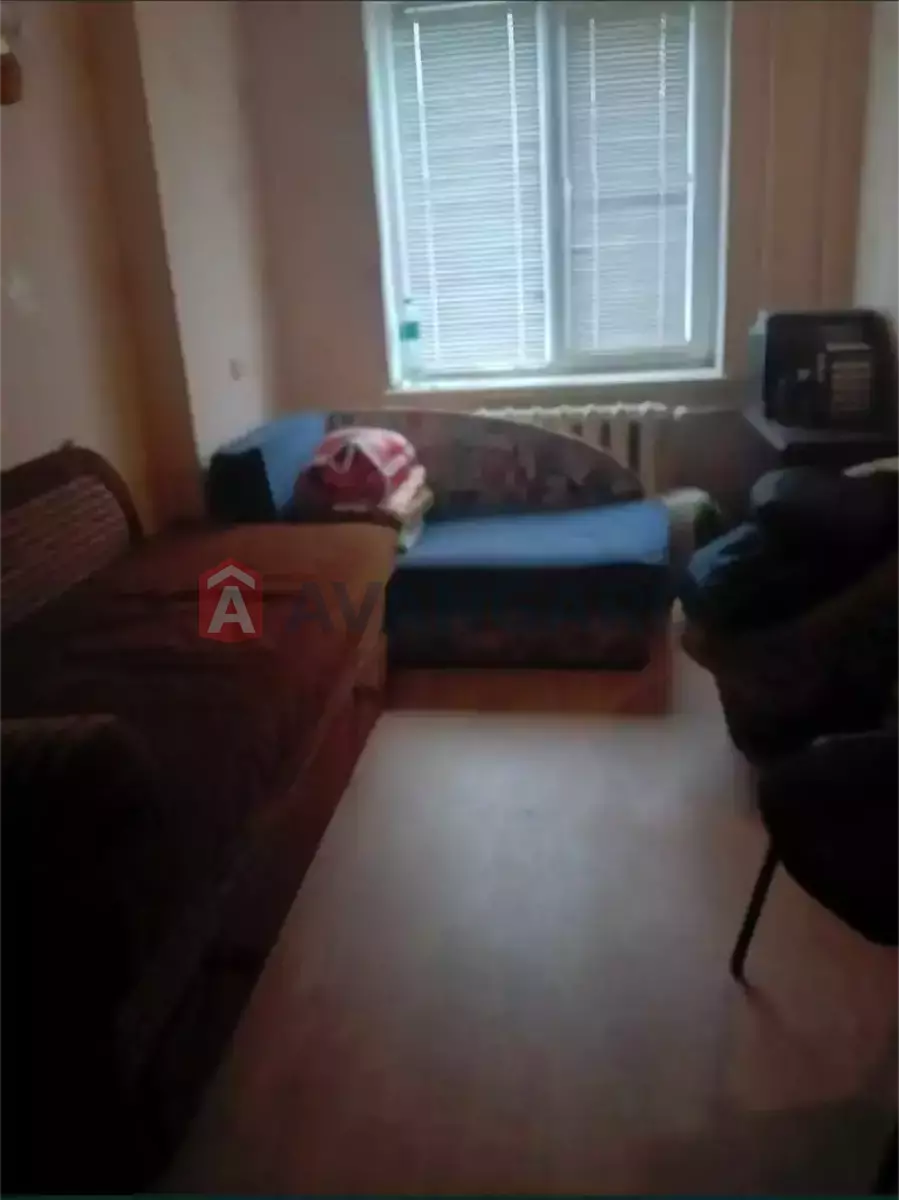 �������, 100 ��.�. ���� 3