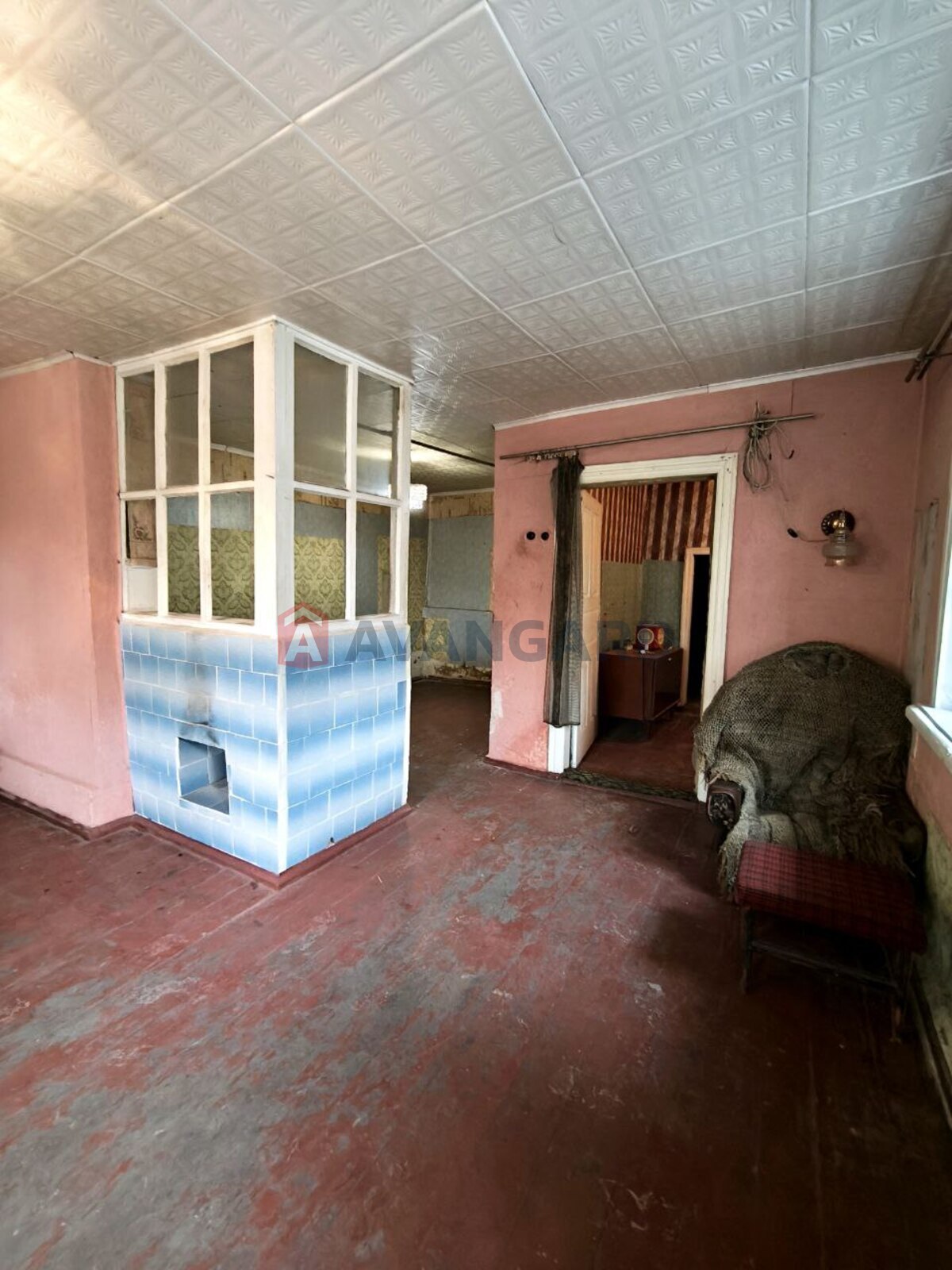 �������, 42 ��.�. ���� 10