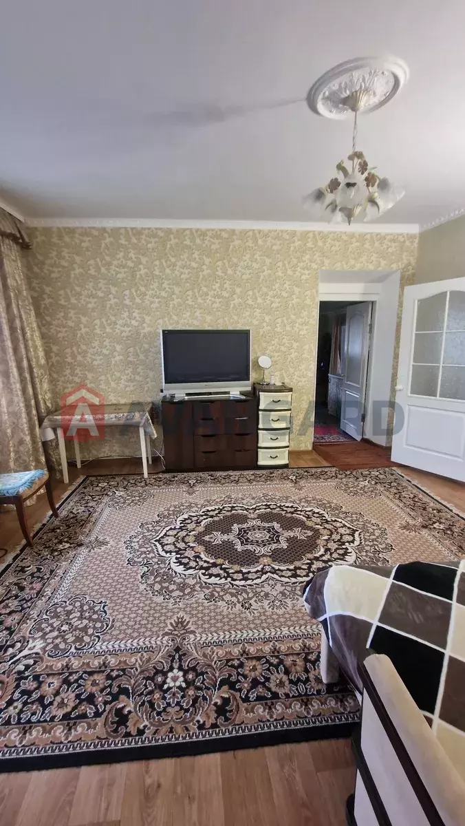 �������, 130 ��.�. ���� 18