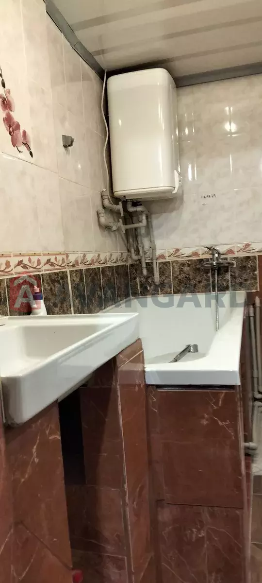 ���, 44 ��.�. ���� 8