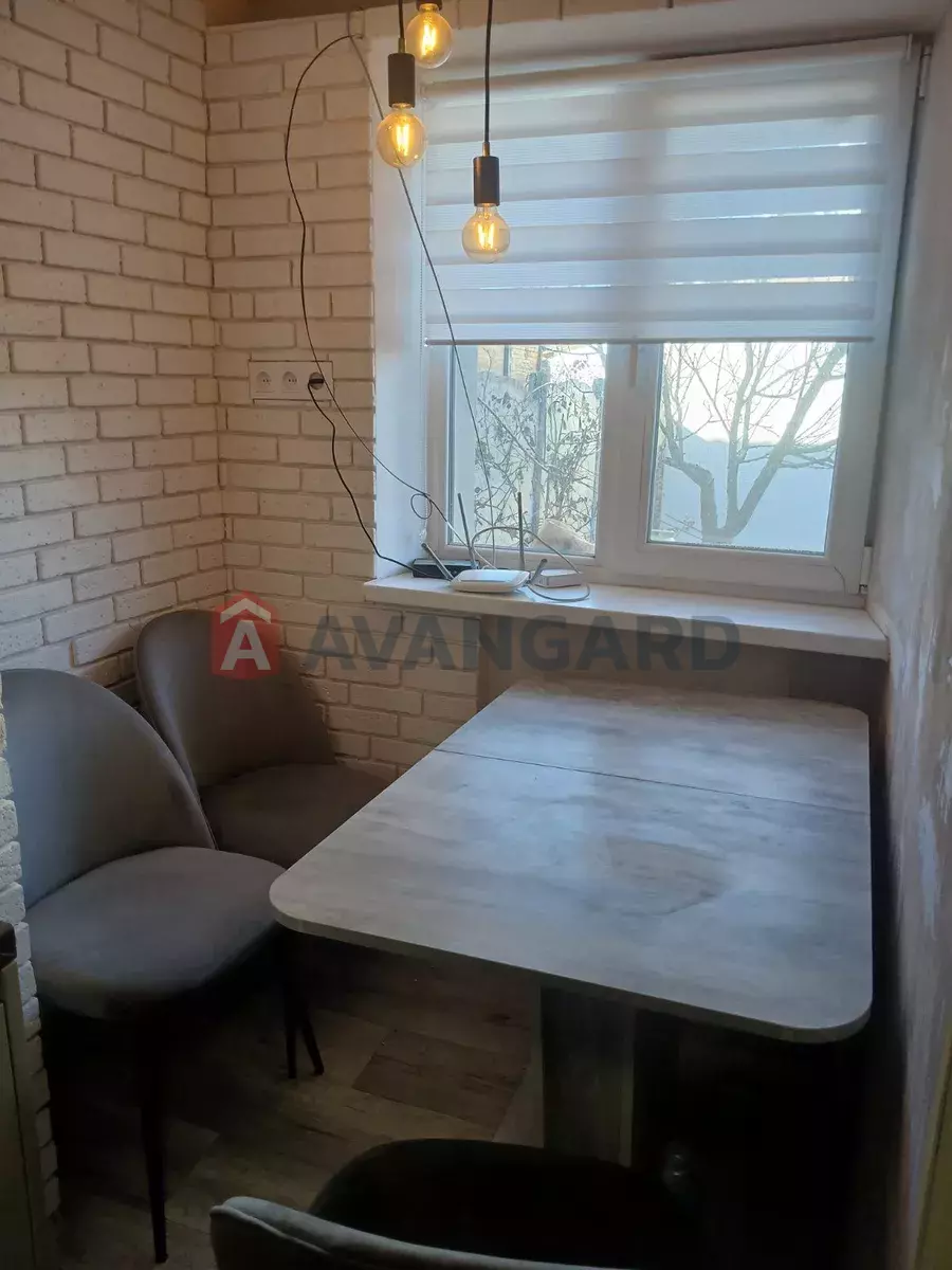 �������, 45 ��.�. ���� 8