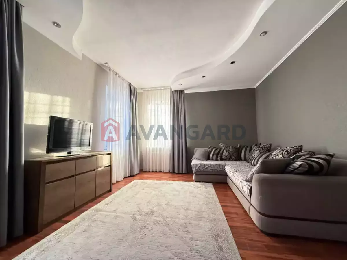 �������, 160 ��.�. ���� 12