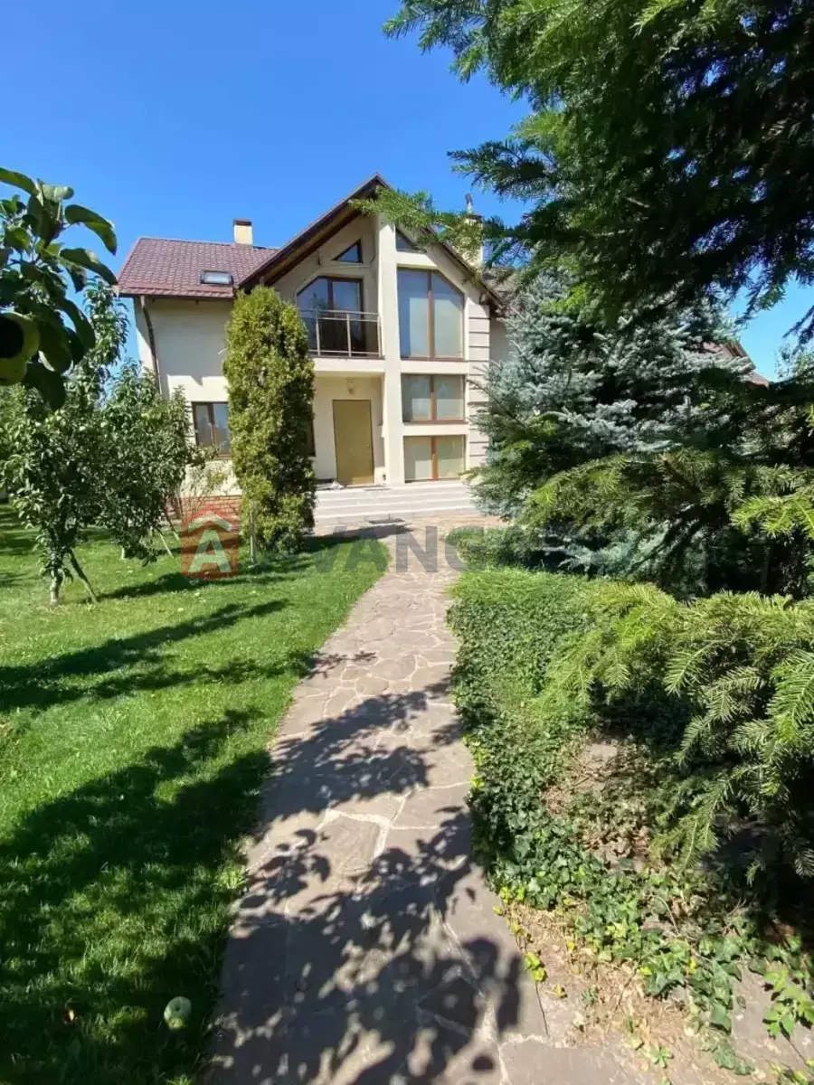 �������, 300 ��.�. ���� 12