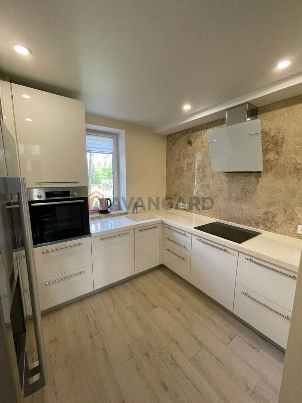 �������, 1200 ��.�. ���� 2