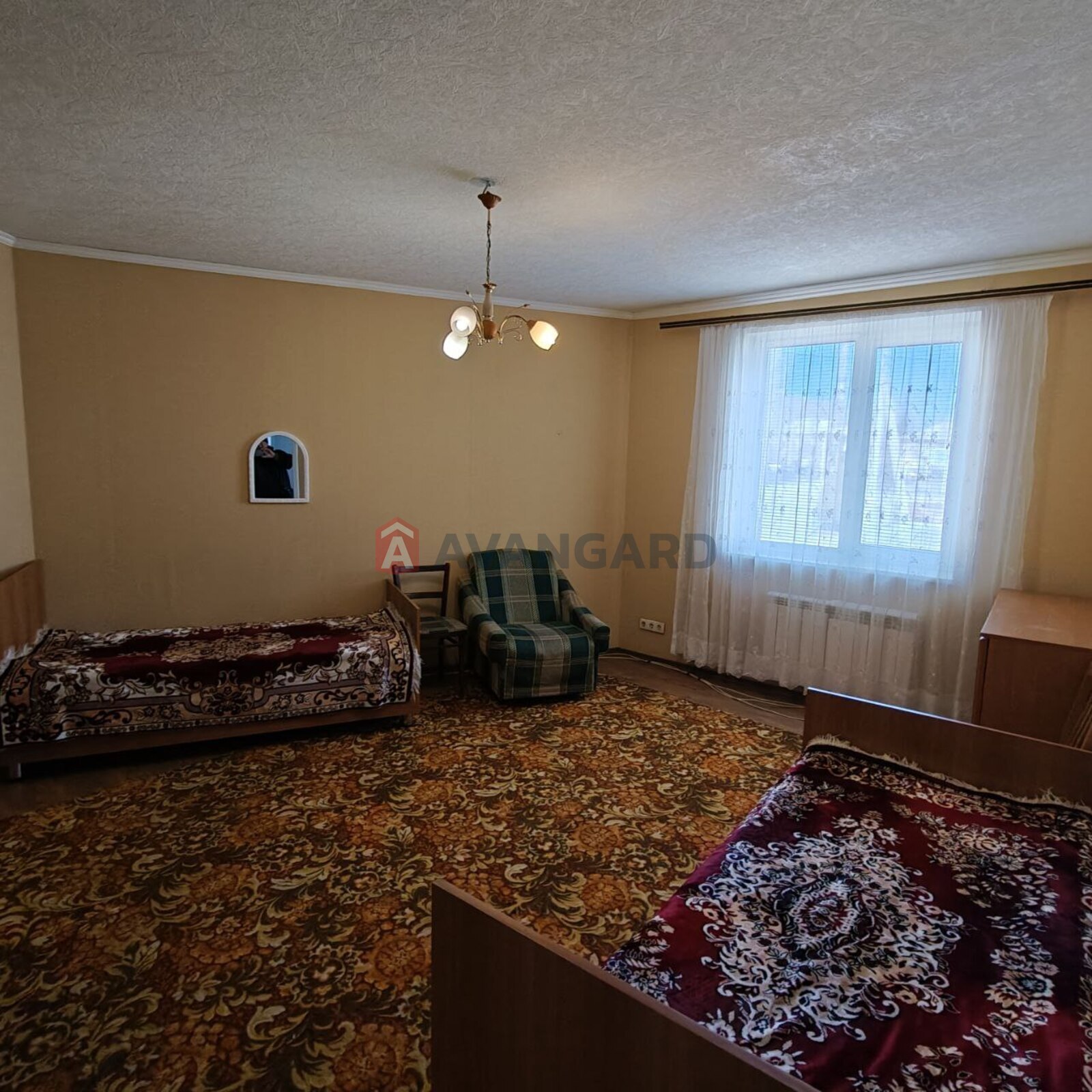 �������, 70 ��.�. ���� 13