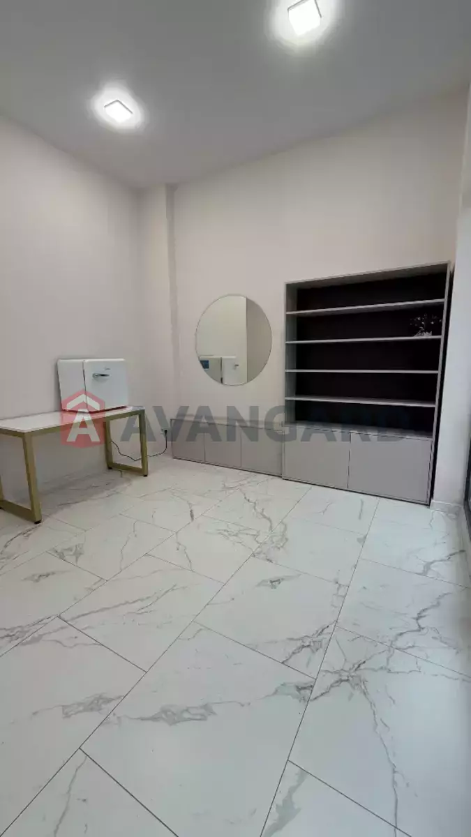 ����� ������, 18 ��.�. ���� 3