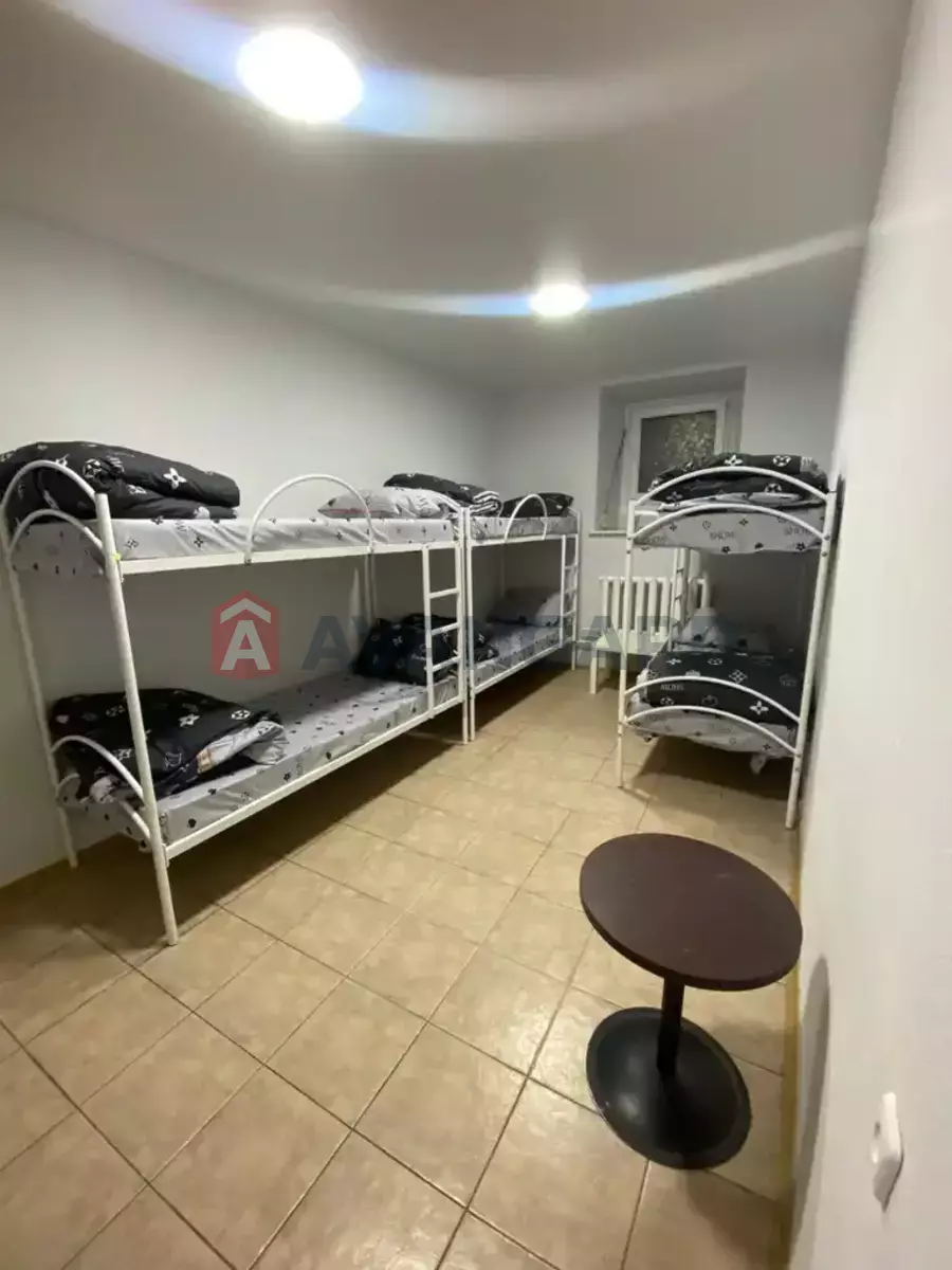, 185 ..  10