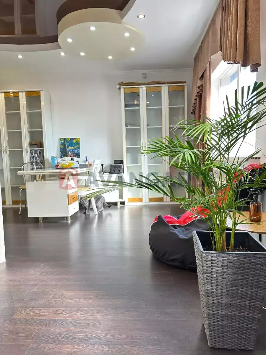 Торговая площадь, 129 кв.м. фото 1 Торговая площадь, 129 кв.м. фото 1