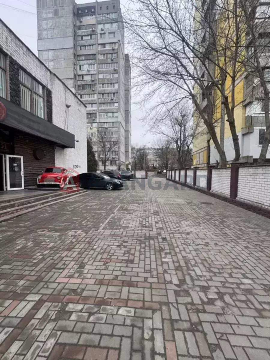 �������� �������, 400 ��.�. ���� 23