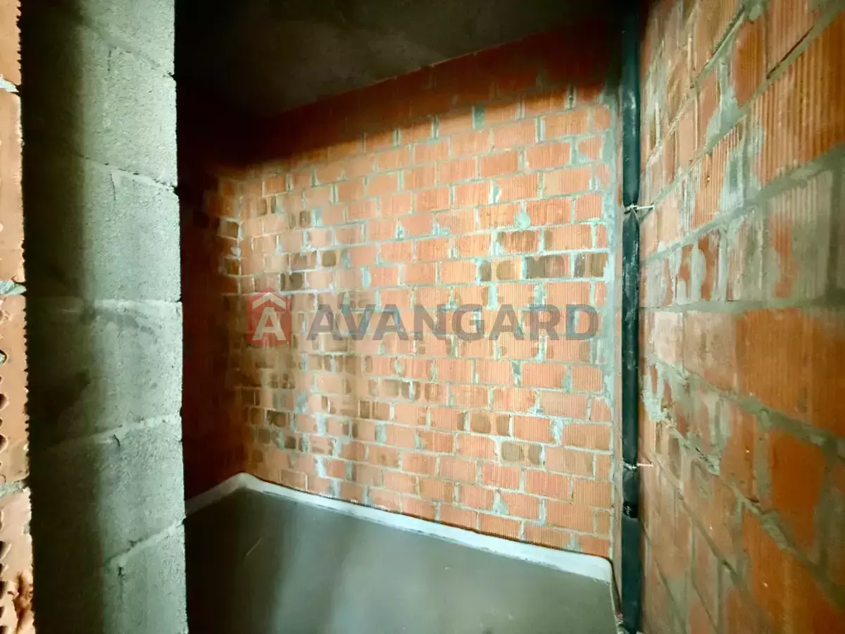 ���������� �����, 240 ��.�. ���� 15