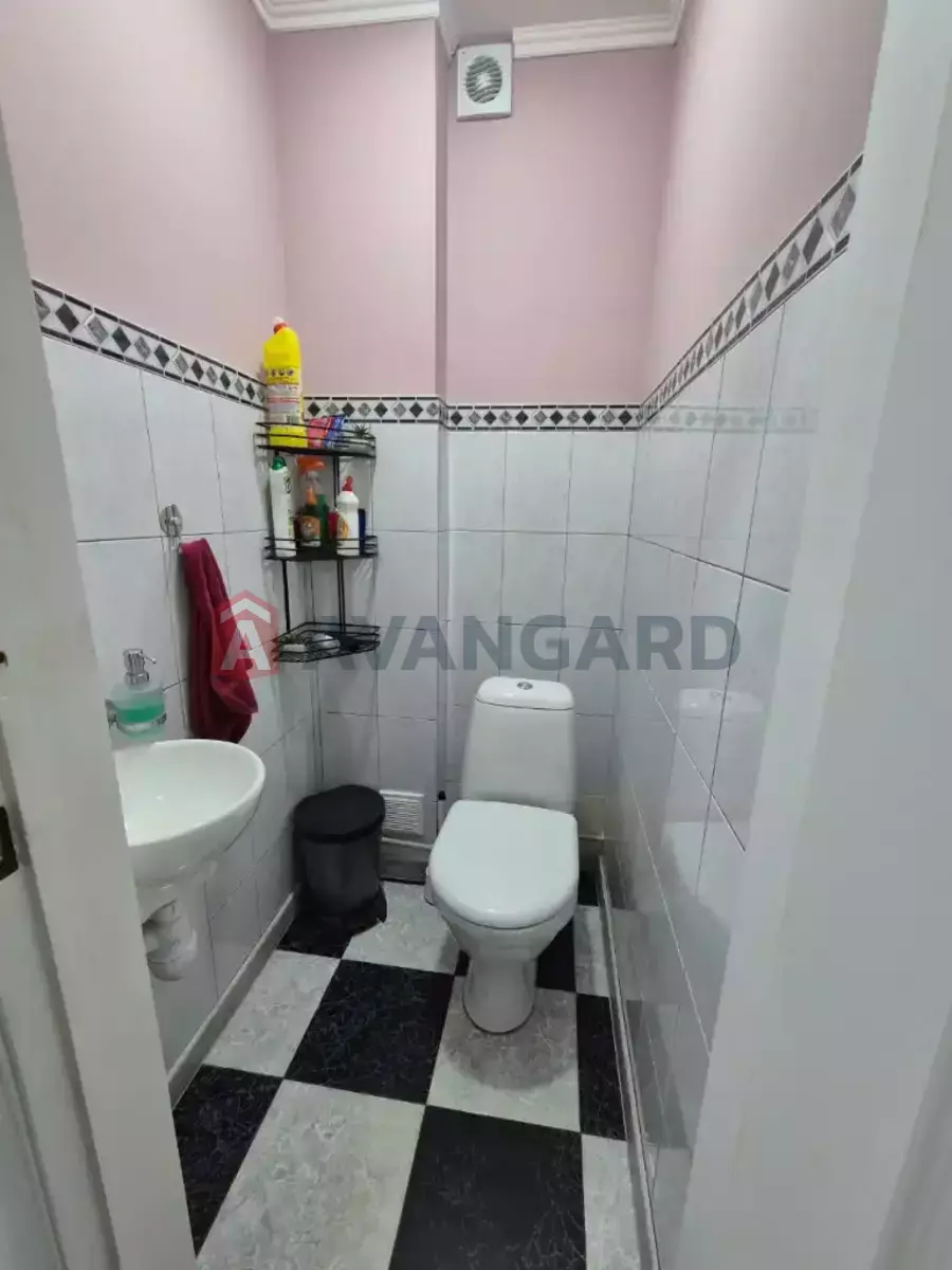 ����� ������, 56 ��.�. ���� 14