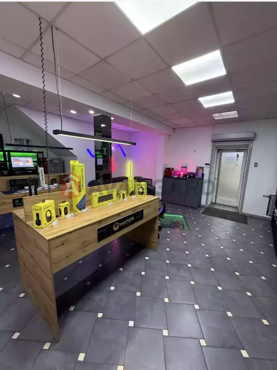 ���������� �����, 100 ��.�. ���� 3