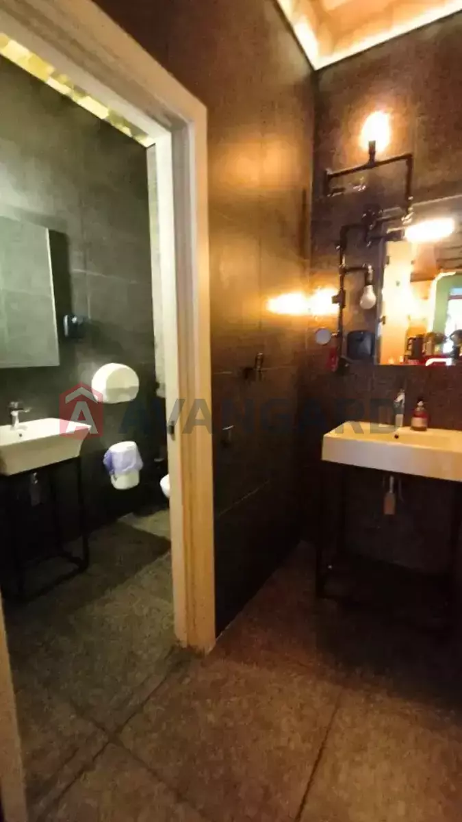 �������� �������, 193 ��.�. ���� 10