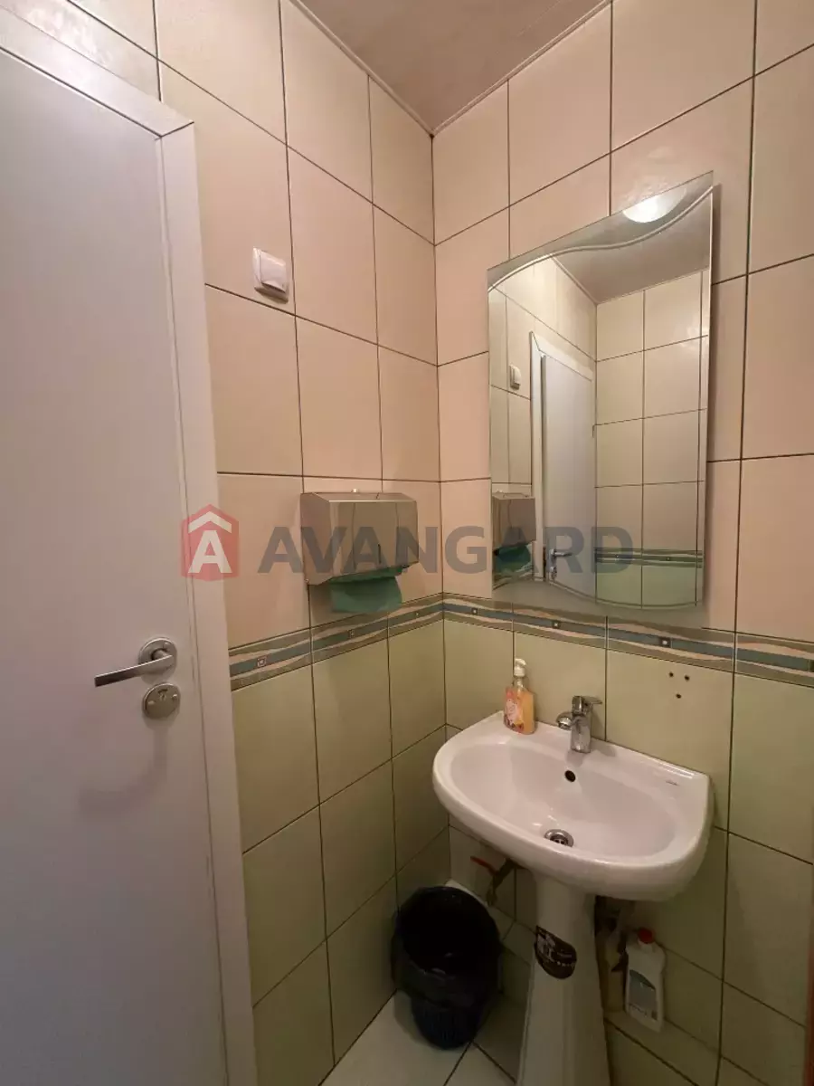 �������� �������, 210 ��.�. ���� 21