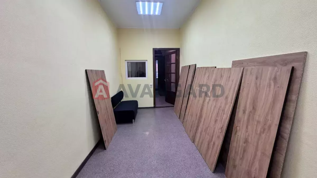 ���������� �����, 12 ��.�. ���� 1