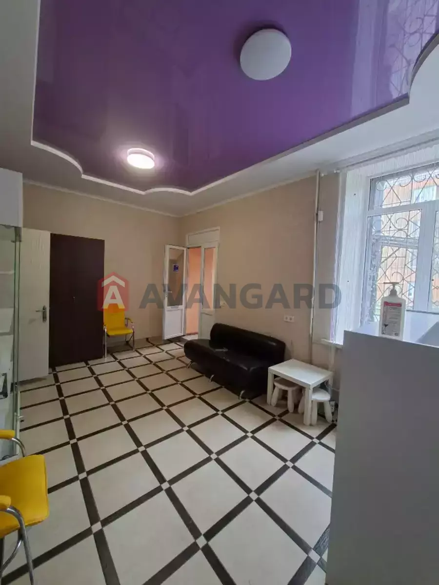 ����� �����, 65 ��.�. ���� 6