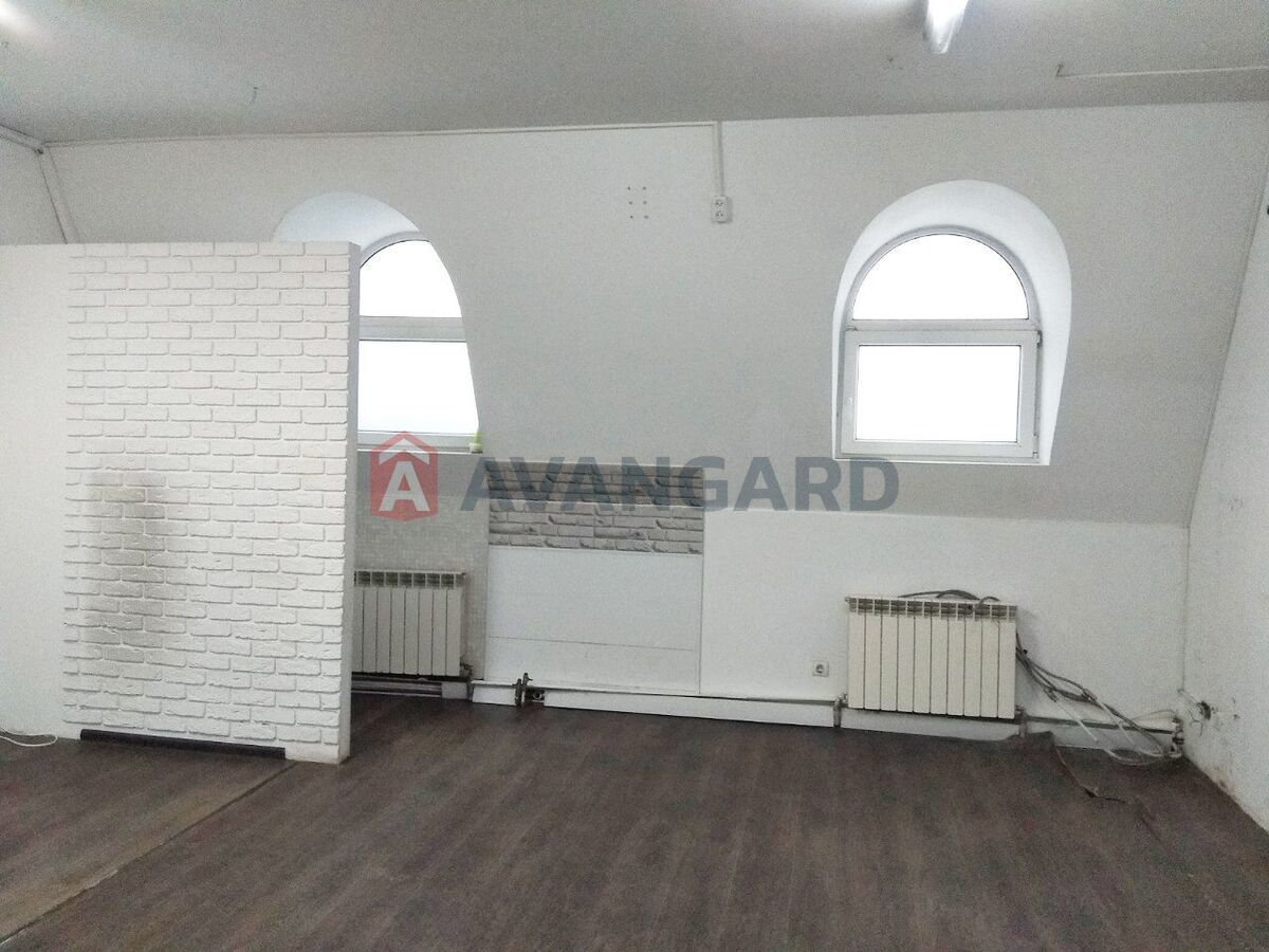 �������� �������, 48 ��.�. ���� 8