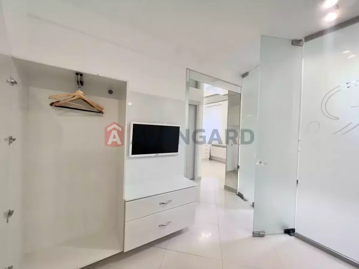 ����� �����, 34 ��.�. ���� 14