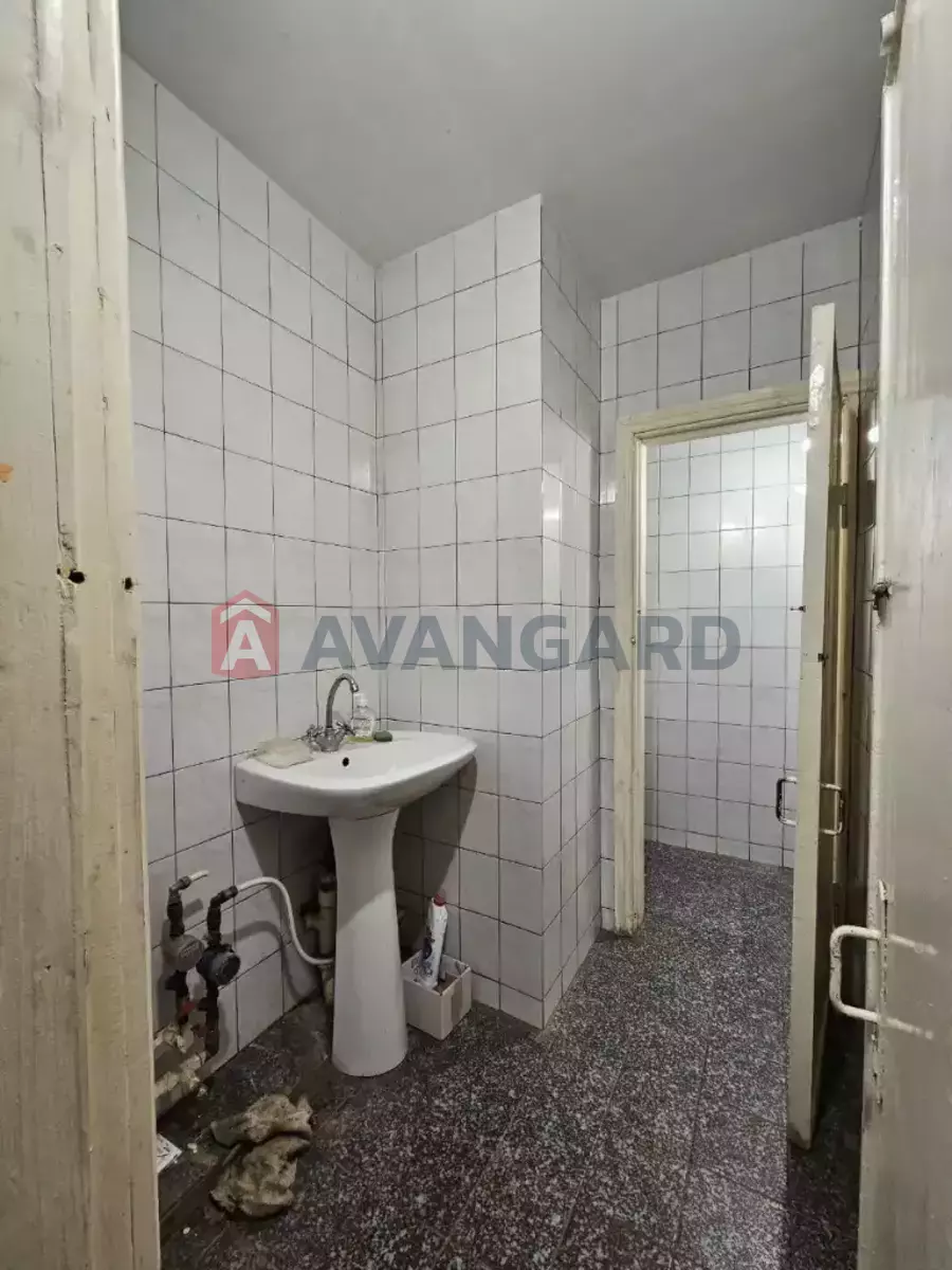 �������� �������, 106 ��.�. ���� 4