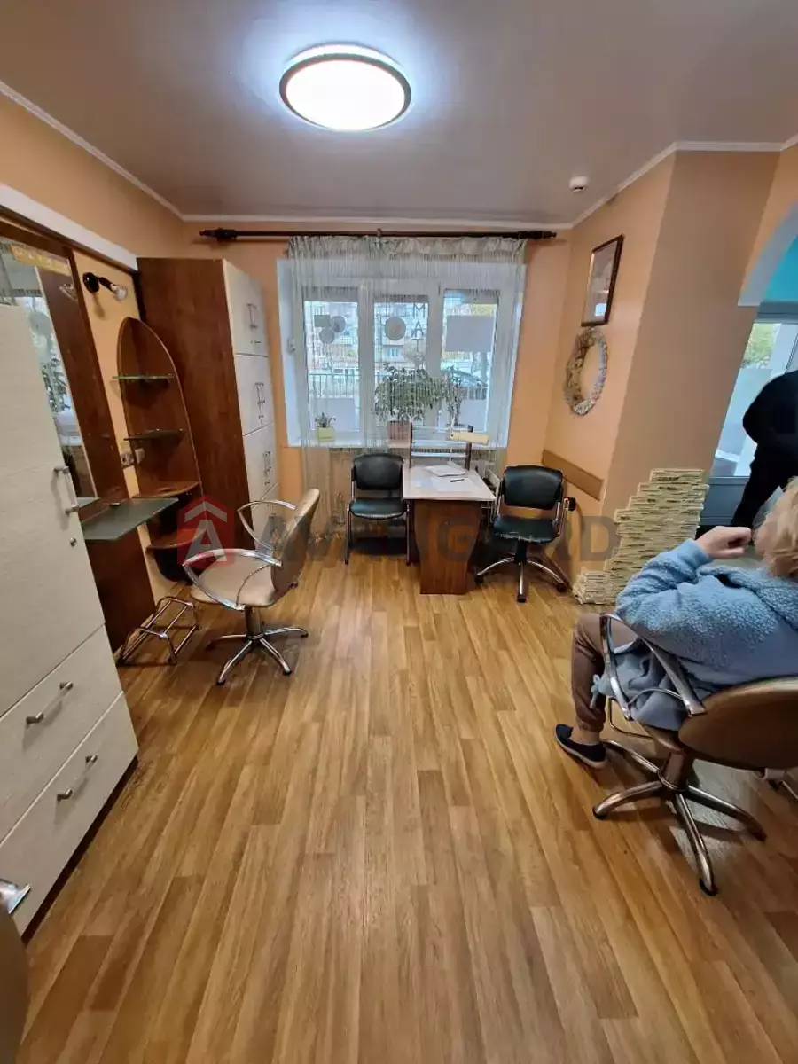 Сфера послуг, 31 кв.м. фото 3 Сфера послуг, 31 кв.м. фото 3