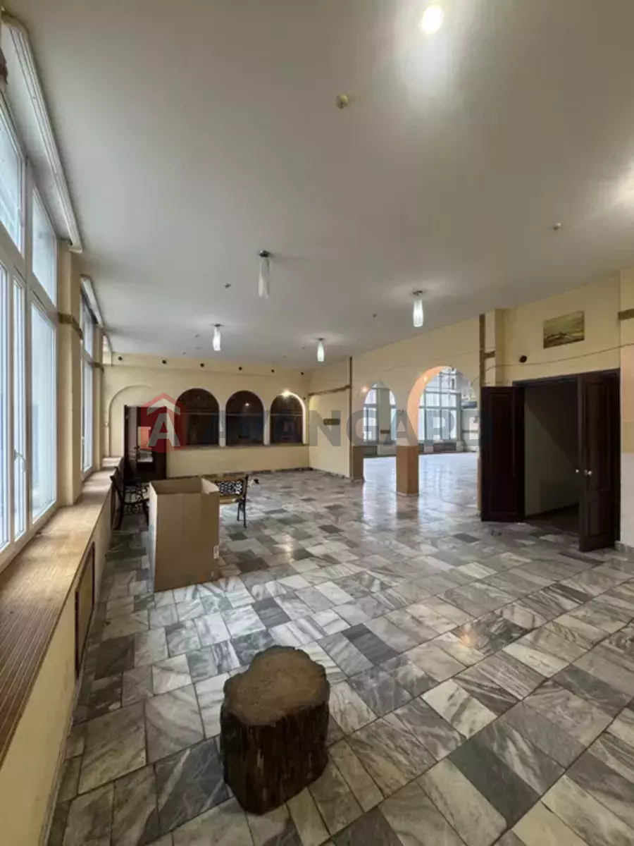 �������� �������, 400 ��.�. ���� 7