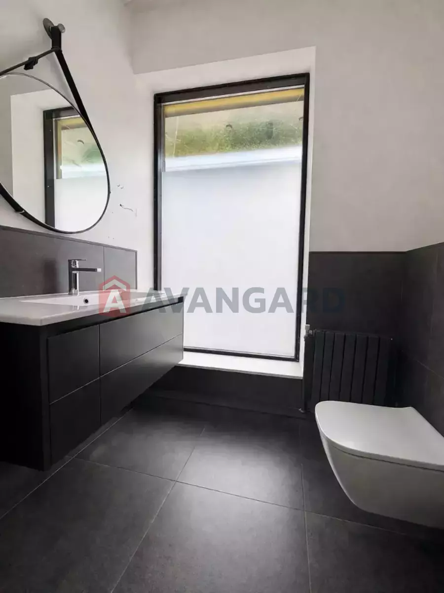 ���������� �����, 140 ��.�. ���� 6