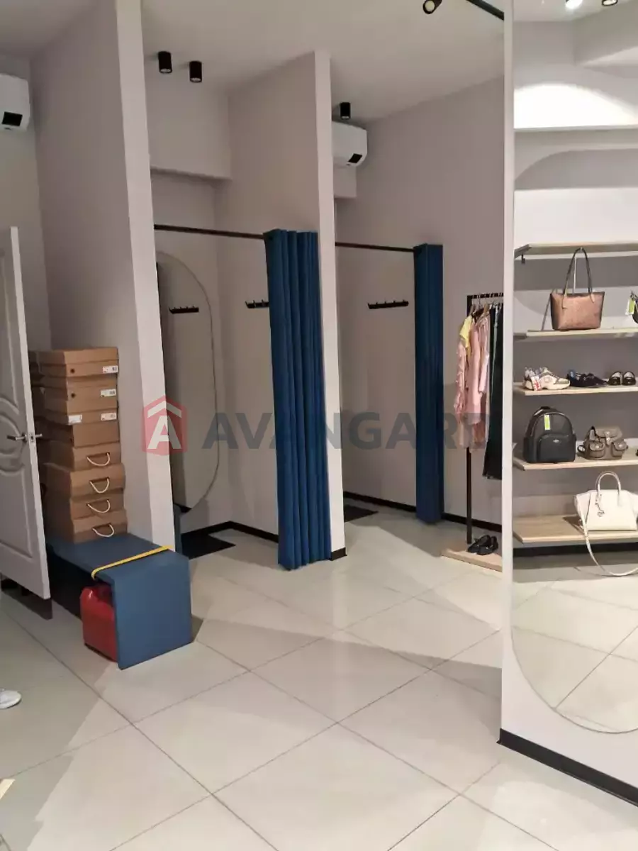 ���������� �����, 105 ��.�. ���� 14