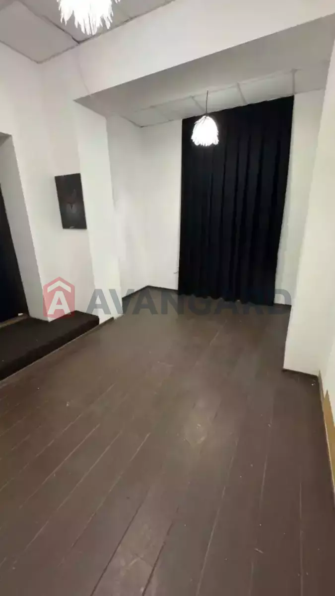 ����� �����, 15 ��.�. ���� 3