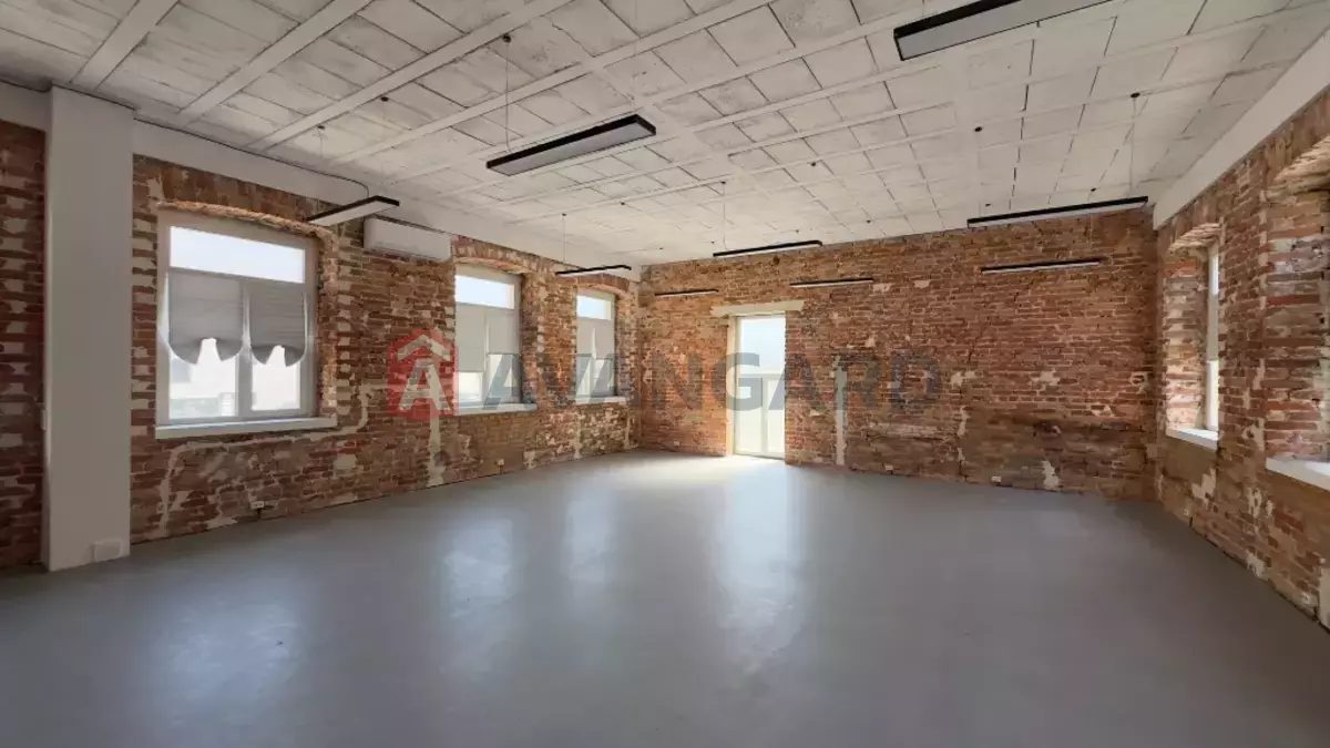 ���������� �����, 85 ��.�. ���� 9