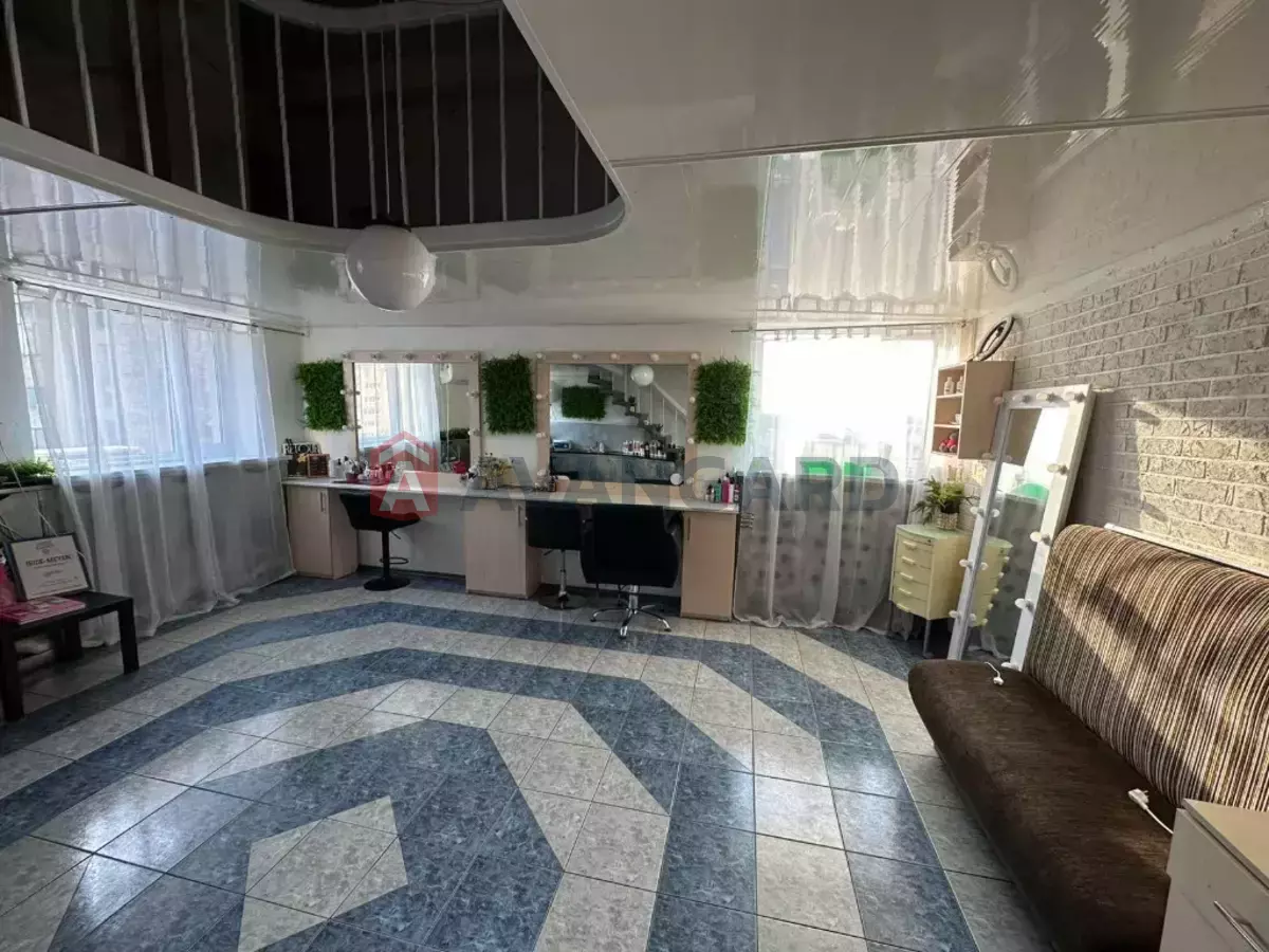 ����� �����, 50 ��.�. ���� 1