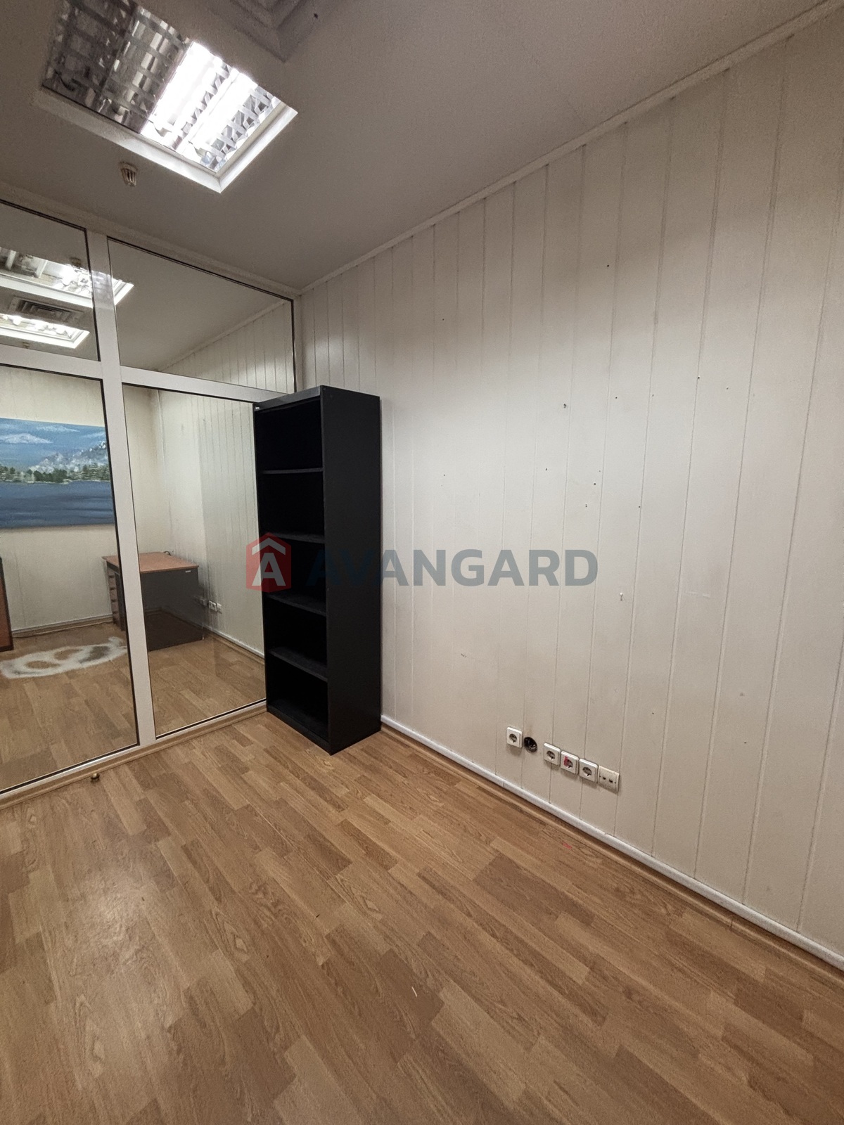 �������� �������, ����� �����, 45 ��.�. ���� 13