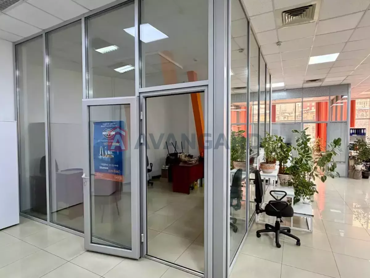 Торгівельна площа, 262 кв.м. фото 6 Торгівельна площа, 262 кв.м. фото 6