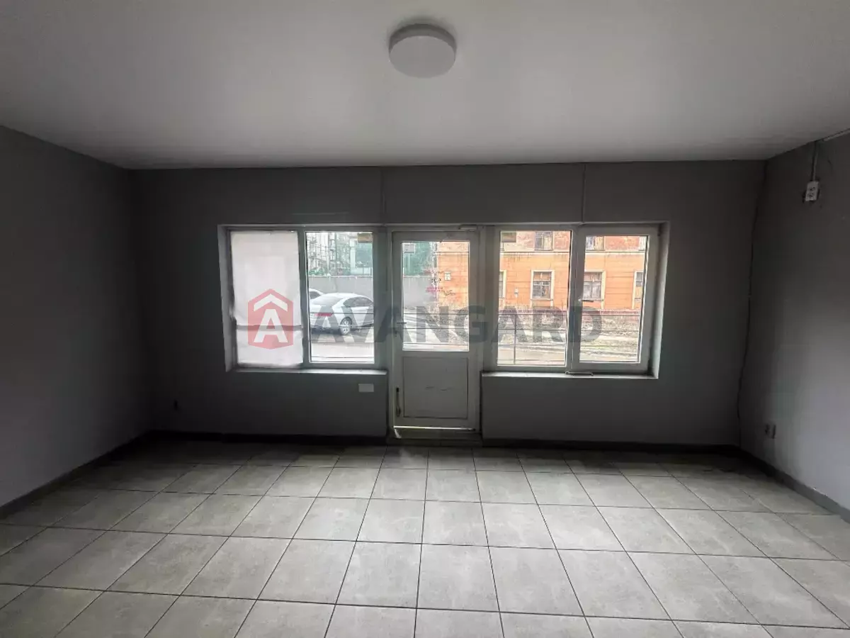 Торговая площадь, 28 кв.м. фото 2 Торговая площадь, 28 кв.м. фото 2