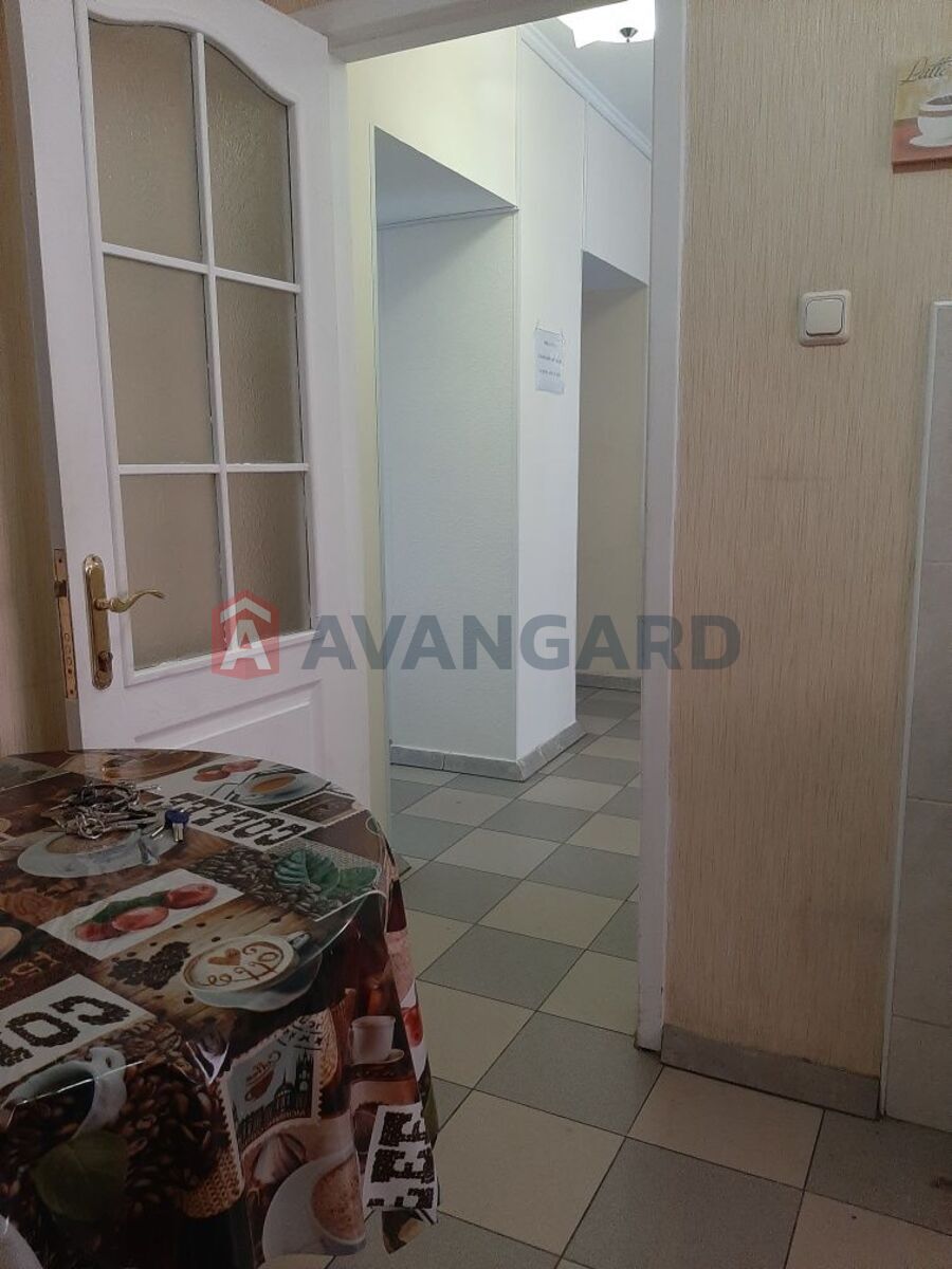 ����� �����, 56 ��.�. ���� 5