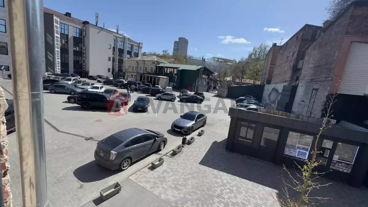 ���������� �����, 386 ��.�. ���� 10