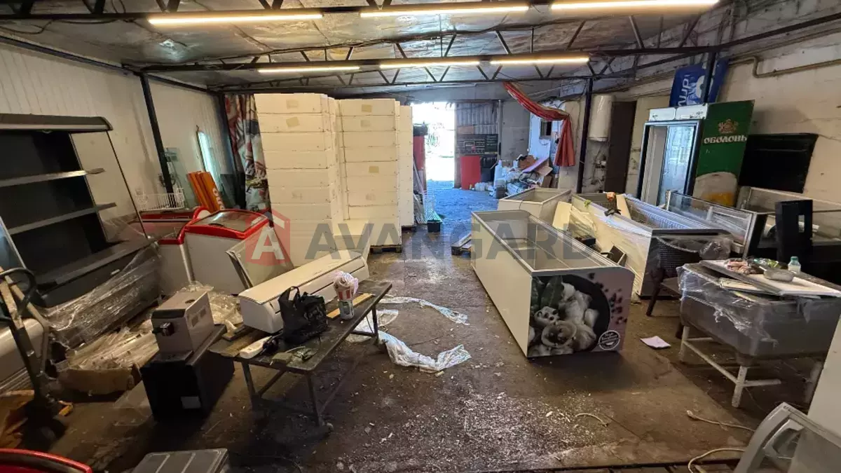 ���������� �����, 300 ��.�. ���� 27