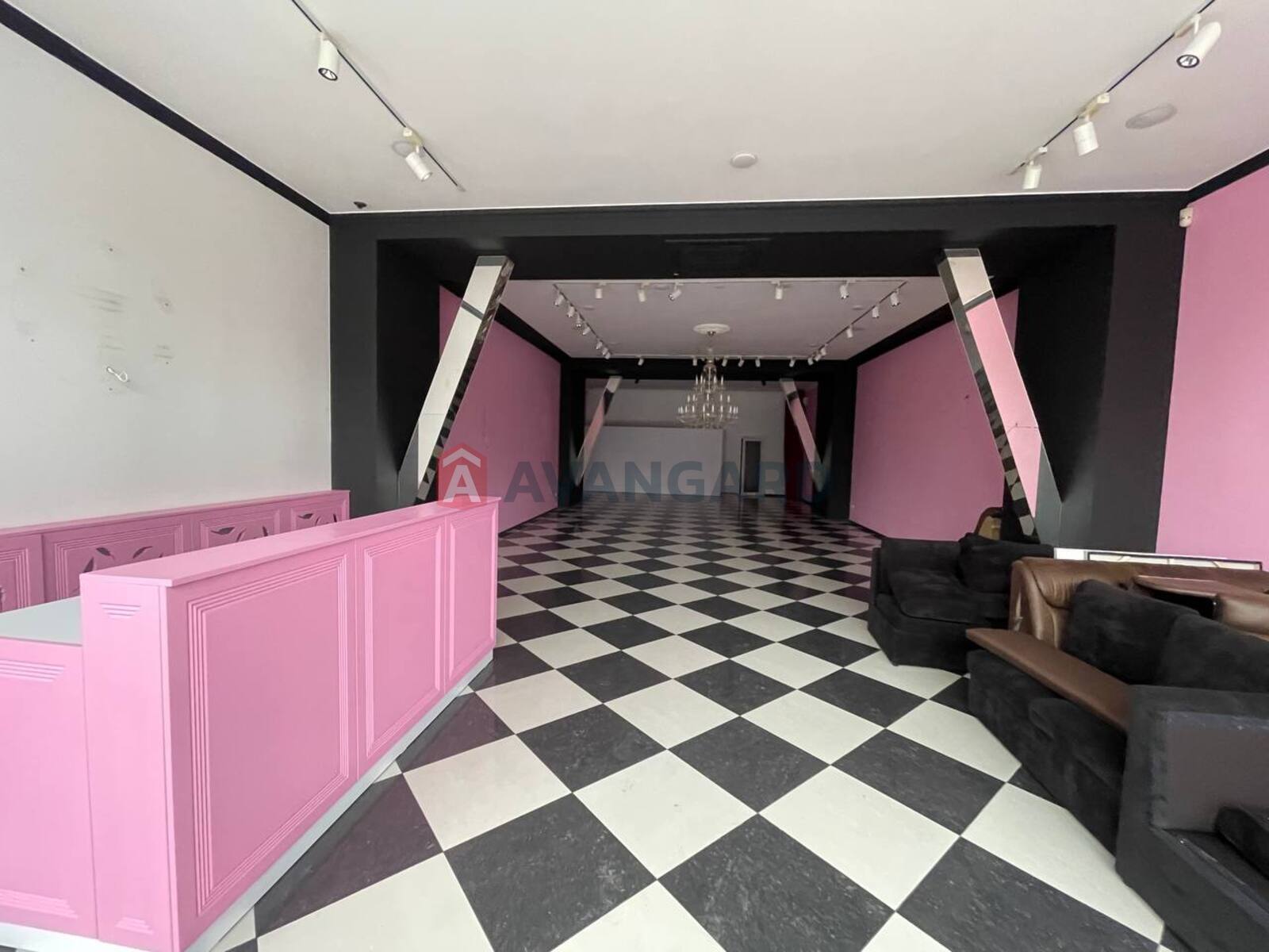 �������� �������, ����� �����, 190 ��.�. ���� 15