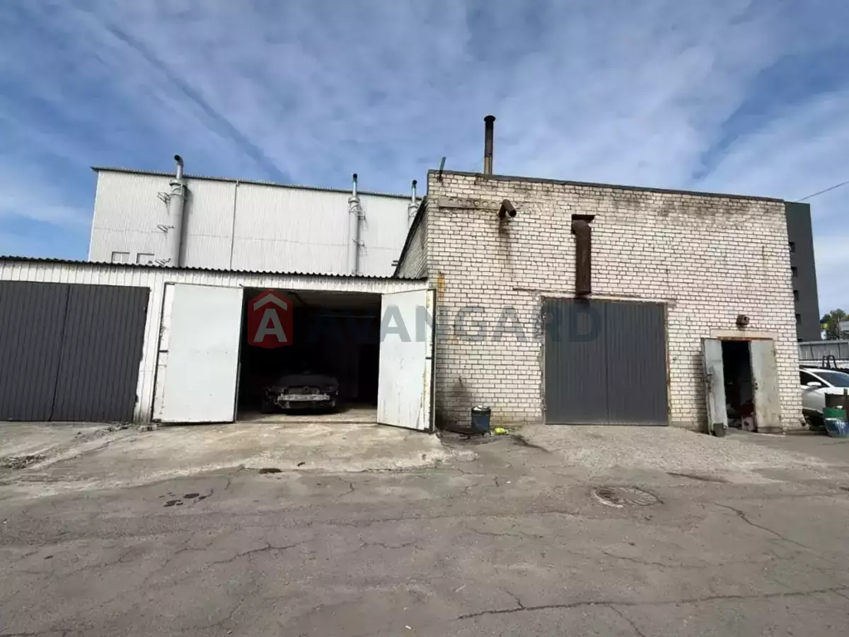 ���������� �����, 225 ��.�. ���� 17