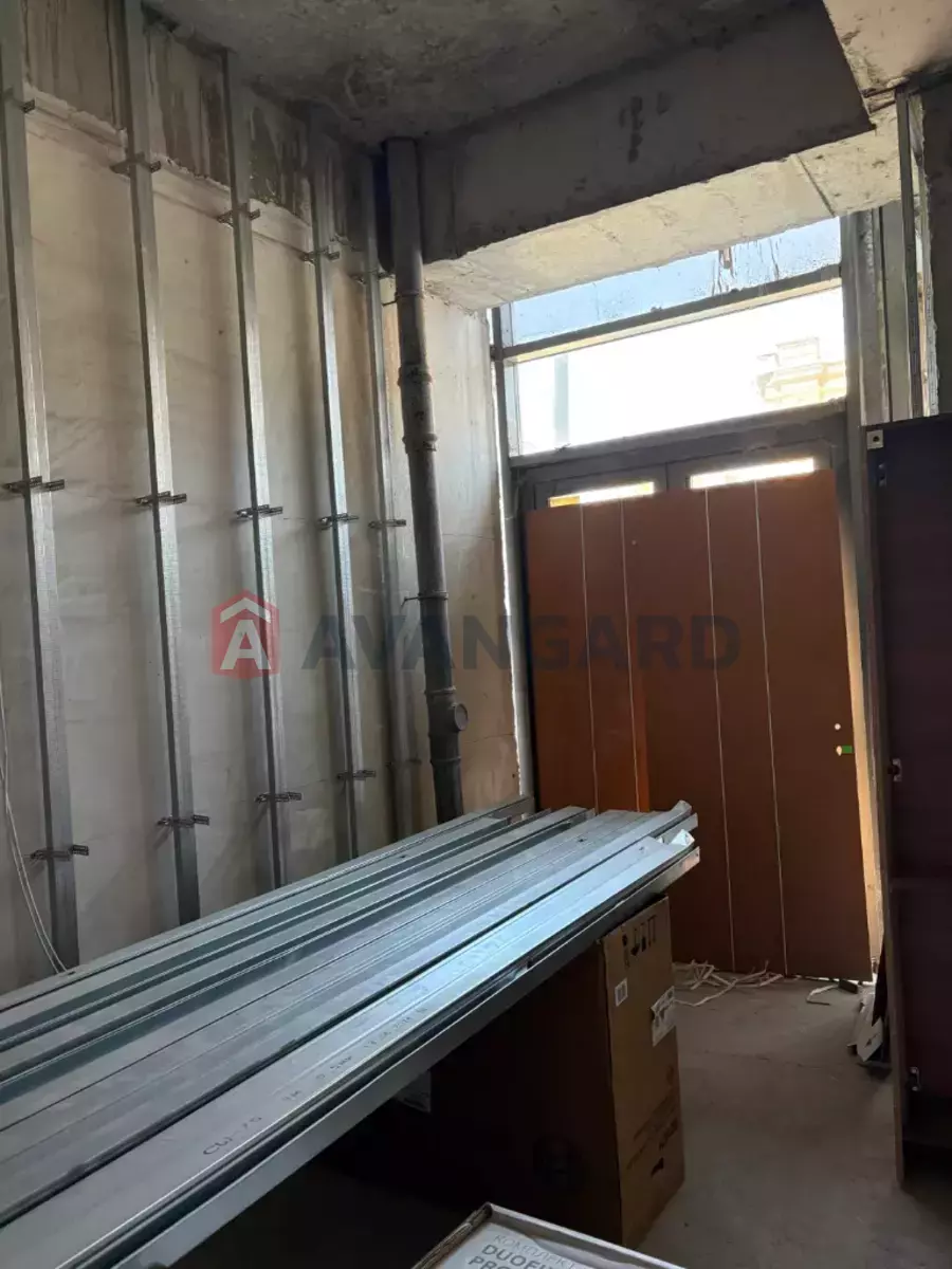 ���������� �����, 240 ��.�. ���� 17