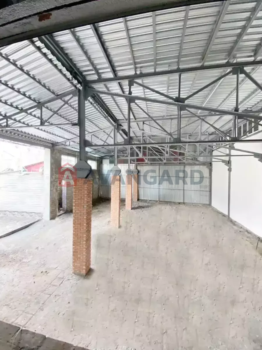 �������� �������, 400 ��.�. ���� 7