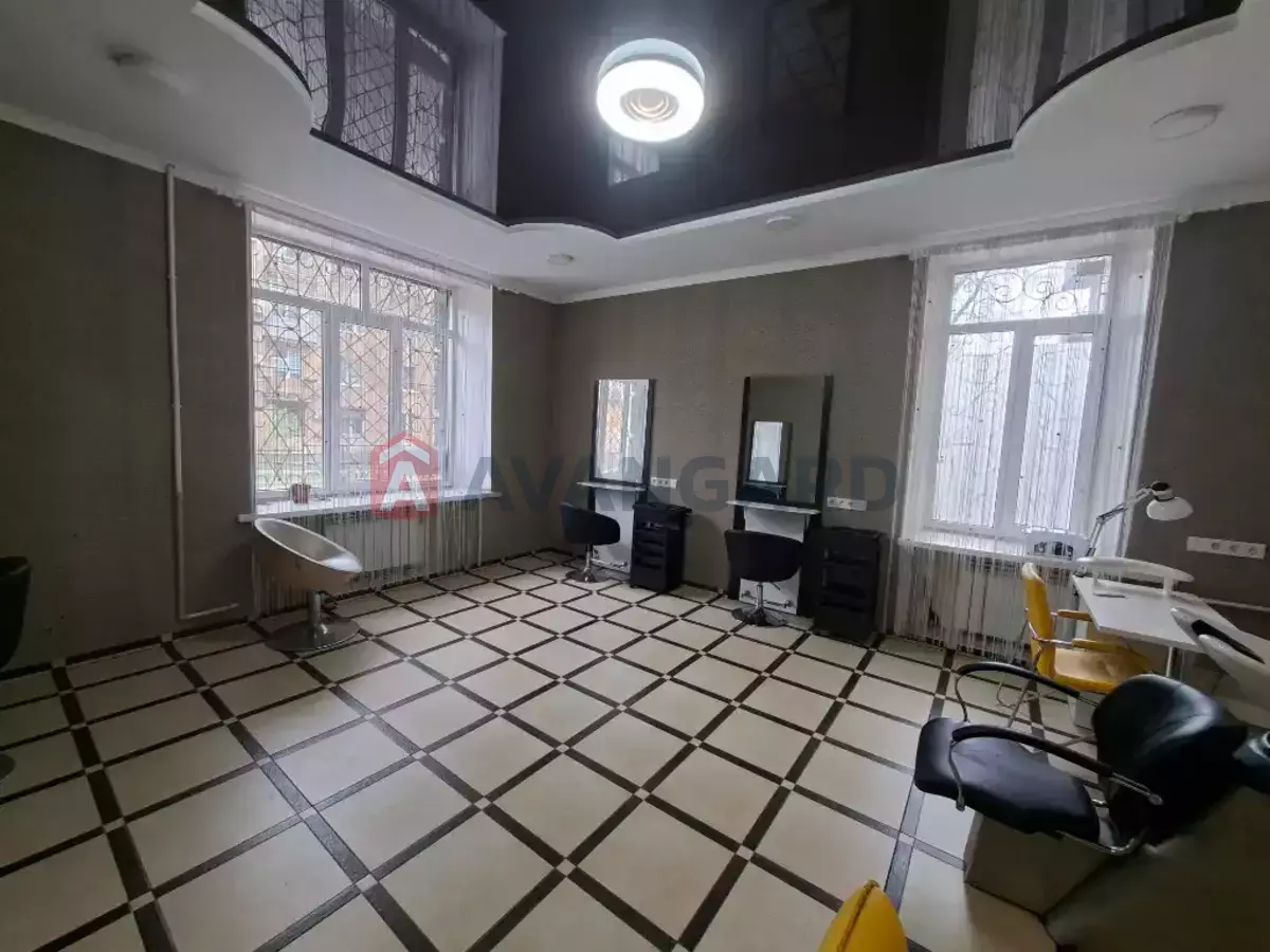 ����� �����, 65 ��.�. ���� 11