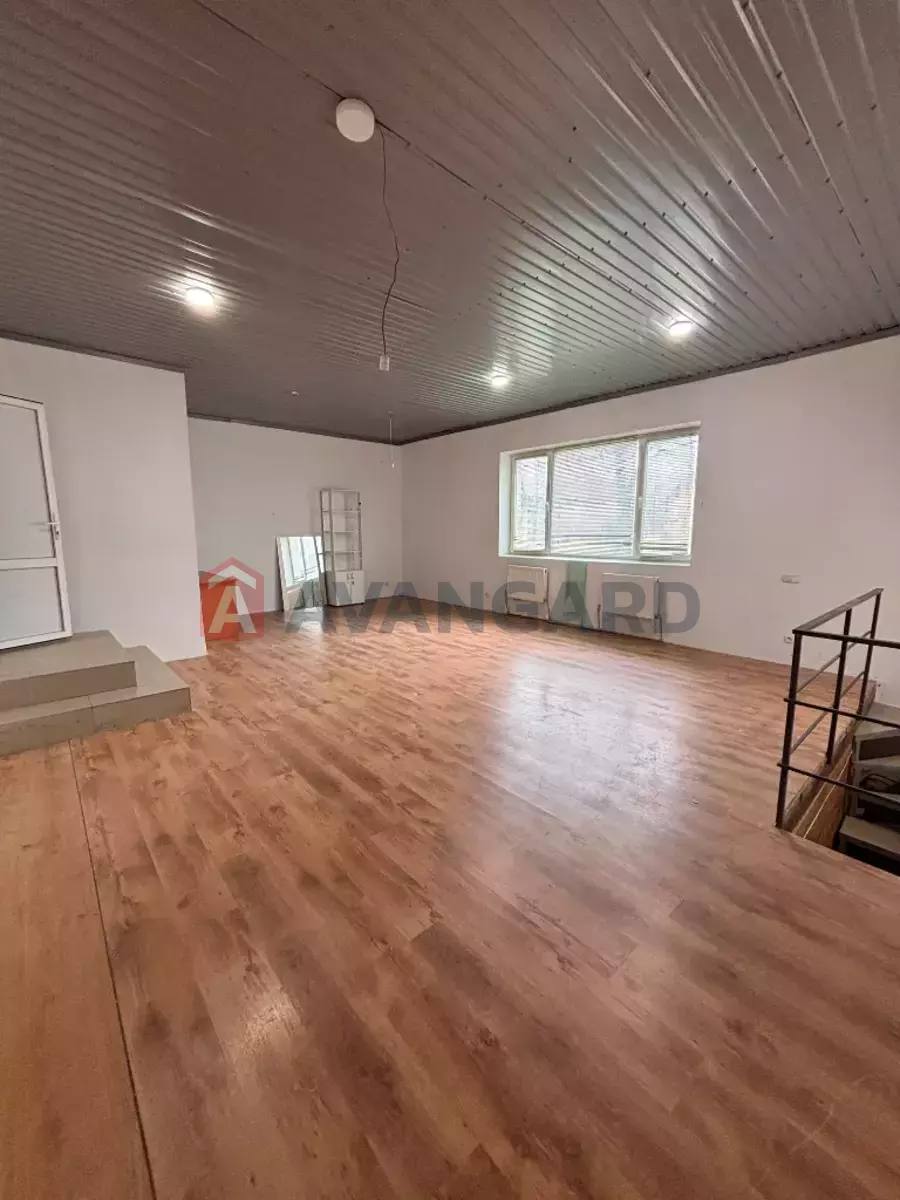 ���������� �����, 100 ��.�. ���� 12