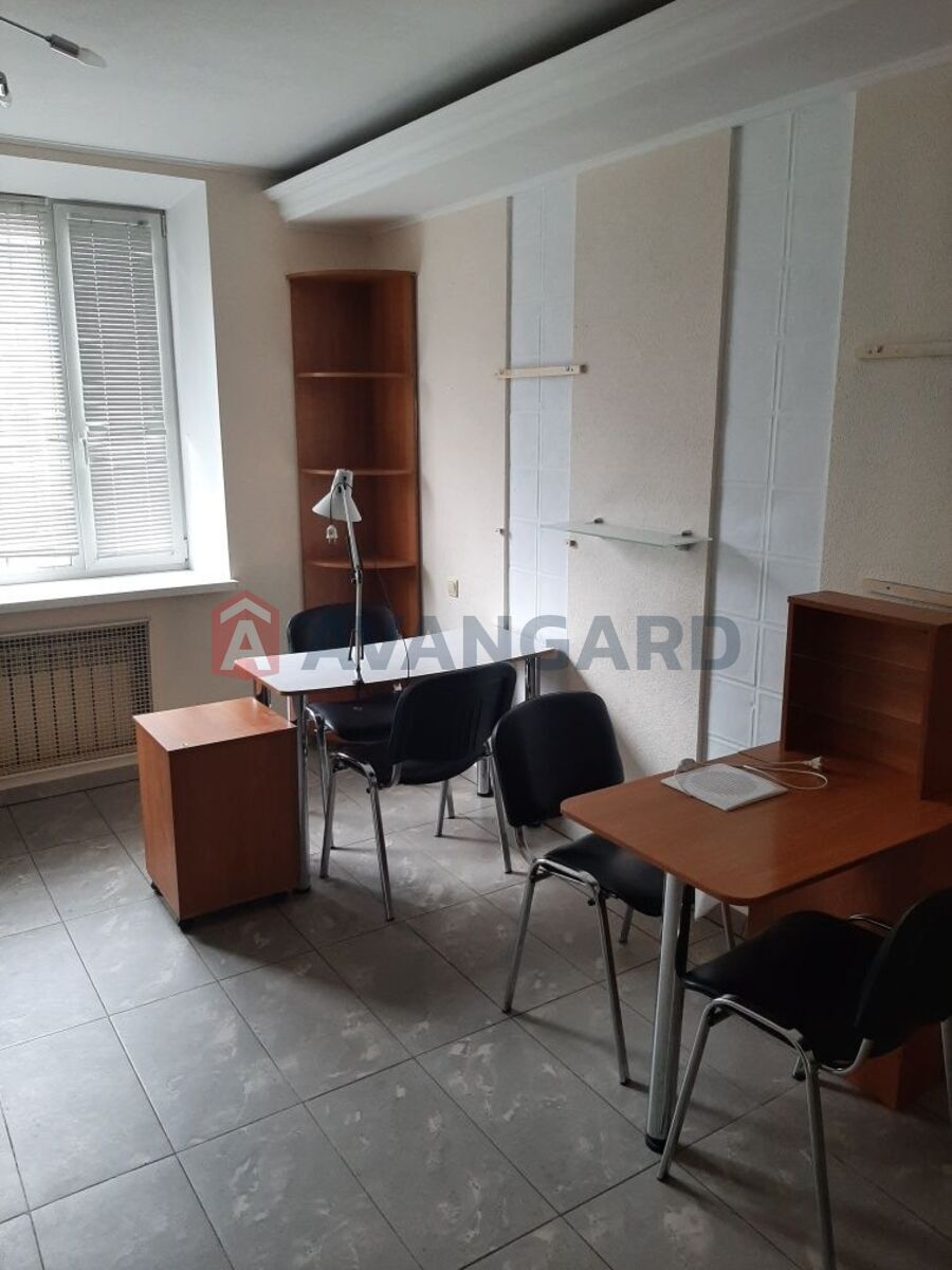 ����� �����, 56 ��.�. ���� 12