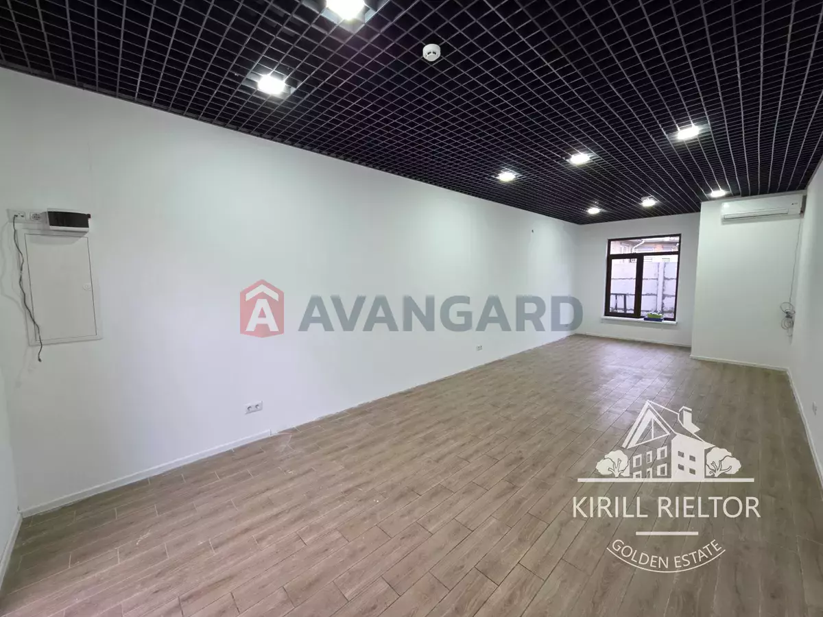 ���������� �����, 33 ��.�. ���� 9